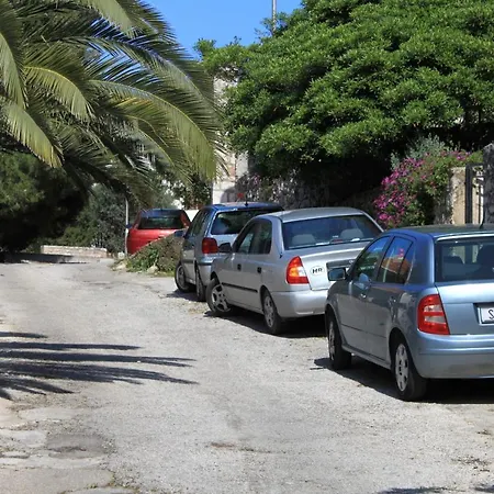 With Parking Space Jelsa, Hvar - 8698 Apartman Jelsa