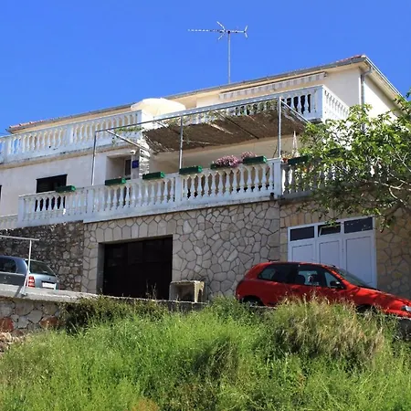 Apartment With Parking Space Jelsa, Hvar - 8698 Jelsa (Hvar)